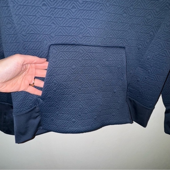 Athleta Navy Jaquard Elevation Quilted Pullover Women’s Size Small - Picture 5 of 11